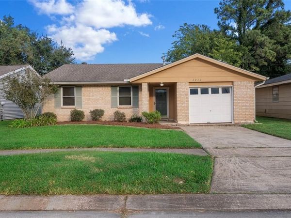 3272 CONTINENTAL Drive , Kenner, LA 70065