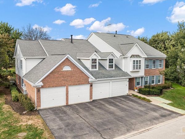 816 Butternut Lane, Unit A, Mount Prospect, IL 60056