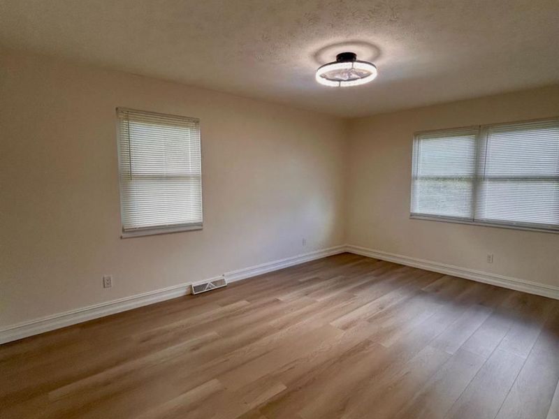1105 Inner Circle Drive, Forest Park, OH 45240 Photo 21