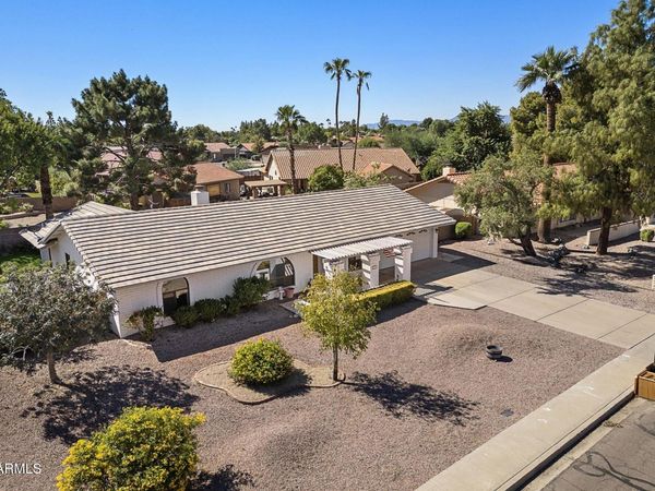 1163 E VINEDO Lane, Tempe, AZ 85284