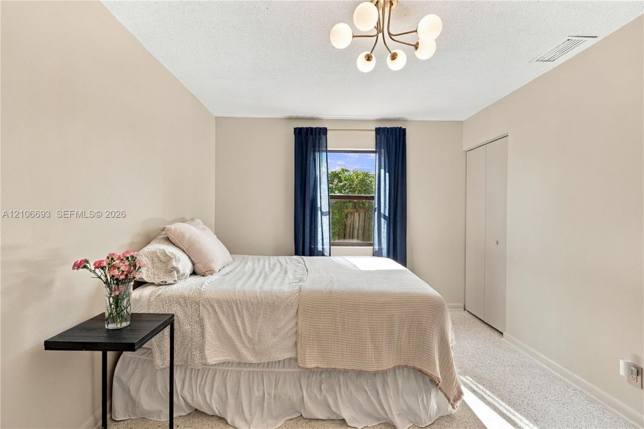 1459 42nd St, West Palm Beach, FL 33407 Photo