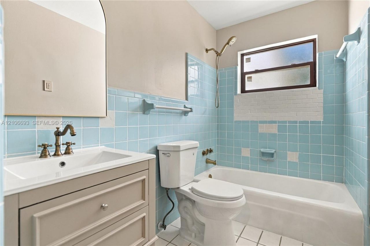 1459 42nd St, West Palm Beach, FL 33407 Photo