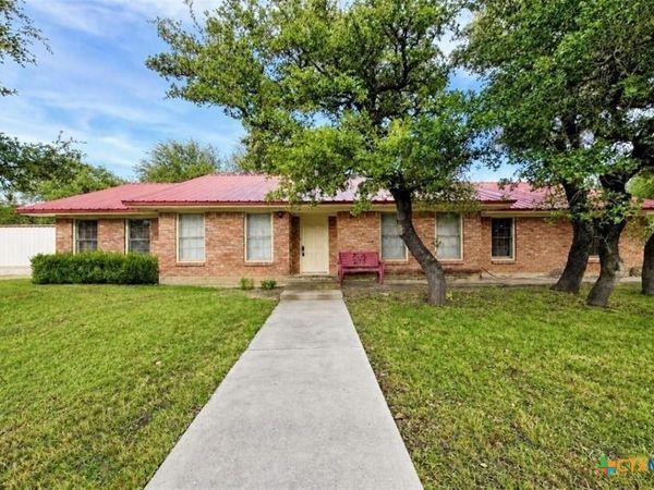118 Sunny Lane , Gatesville, TX 76528
