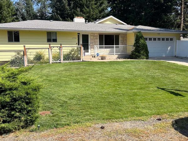 17704 N Hilltop Rd, Colbert, WA 99224