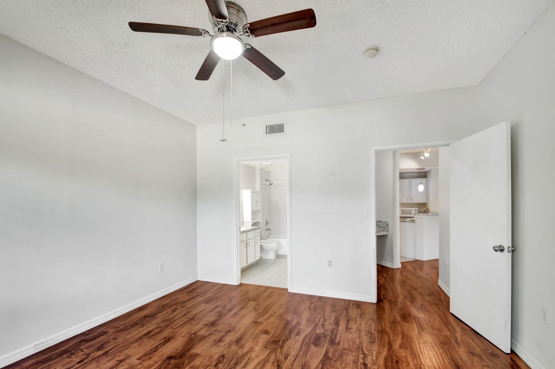 1200 Scotia Drive, Unit 107, Hypoluxo, FL 33462 Photo