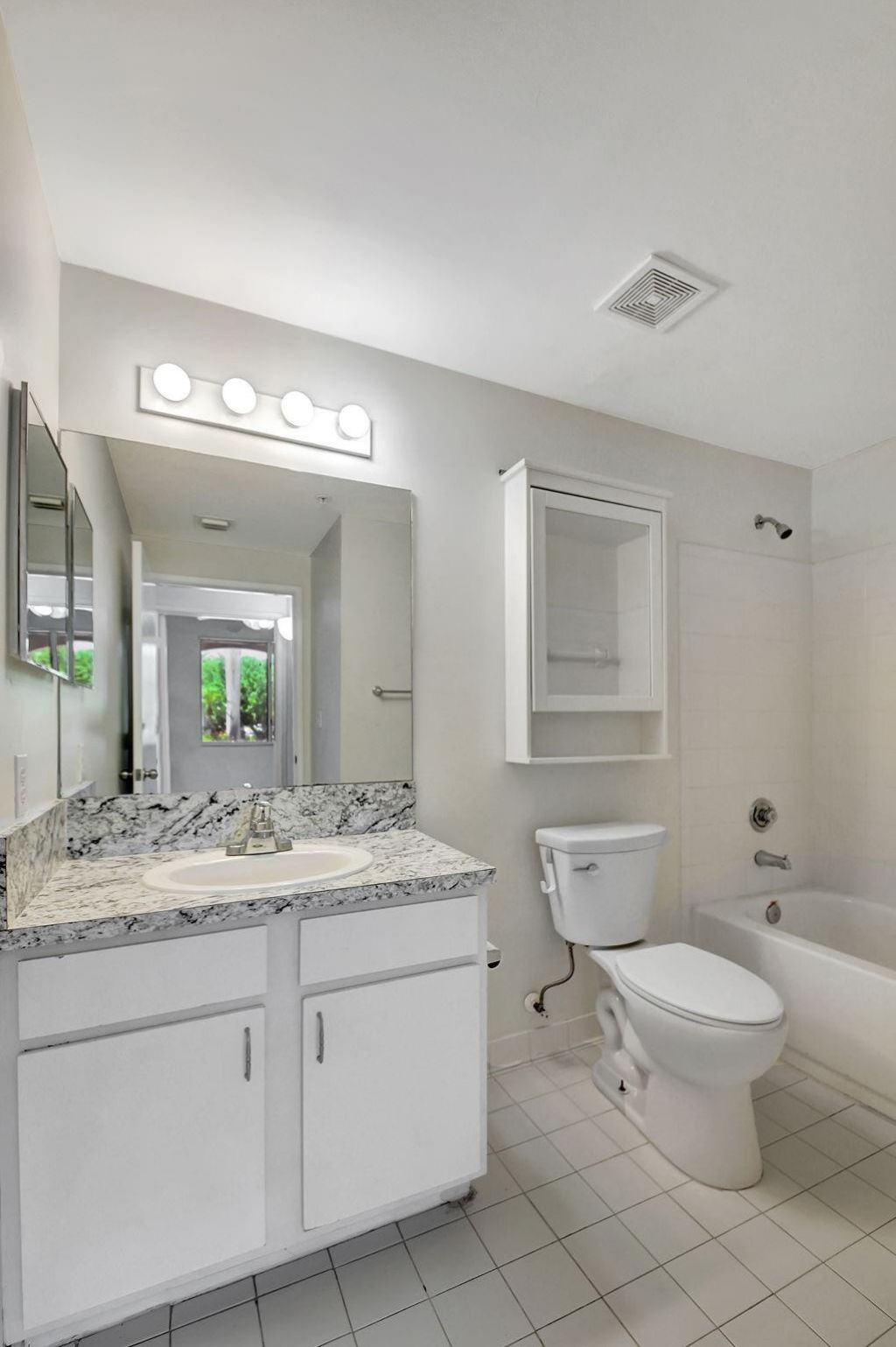 1200 Scotia Drive, Unit 107, Hypoluxo, FL 33462 Photo