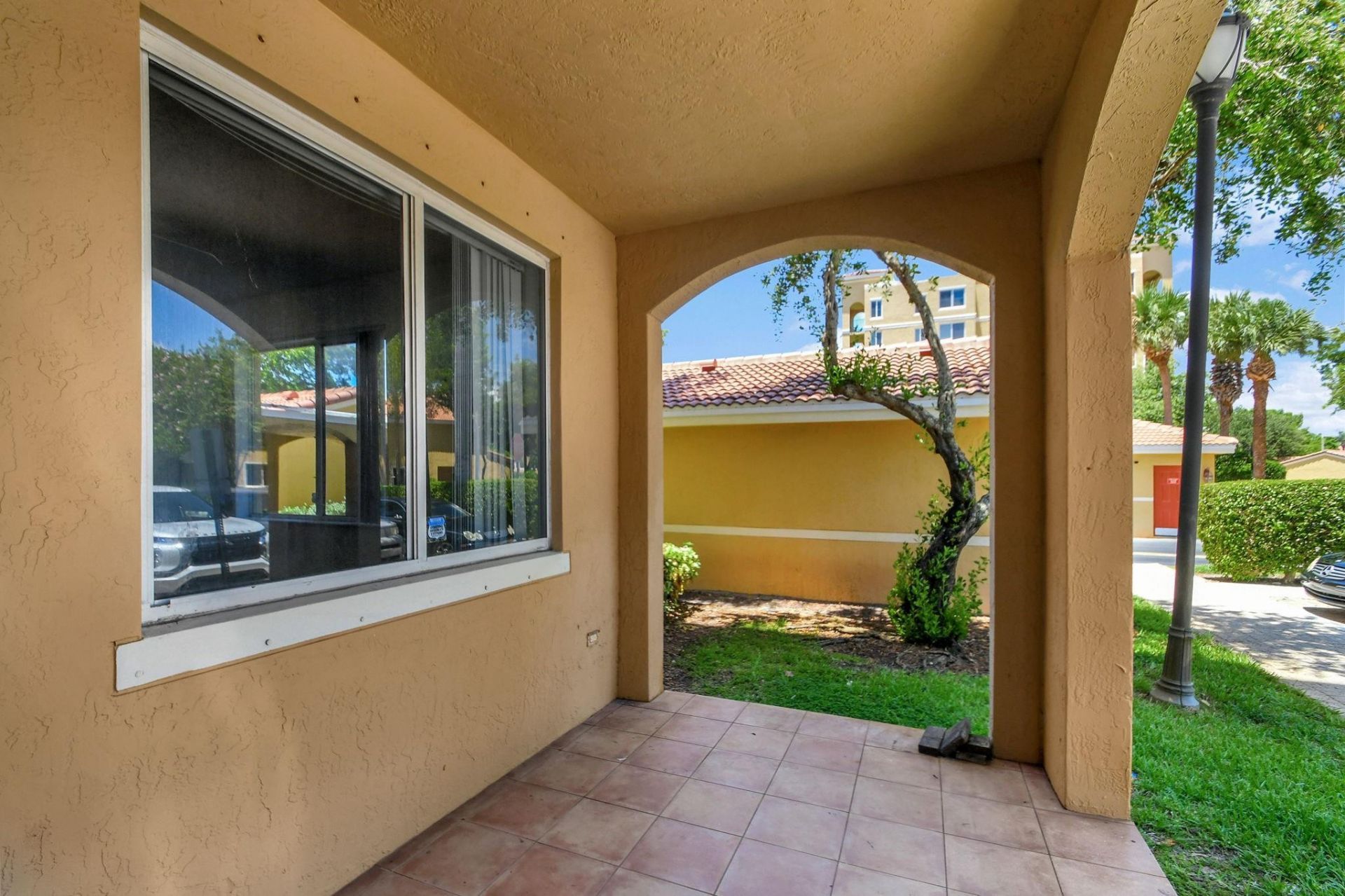1200 Scotia Drive, Unit 107, Hypoluxo, FL 33462 Photo