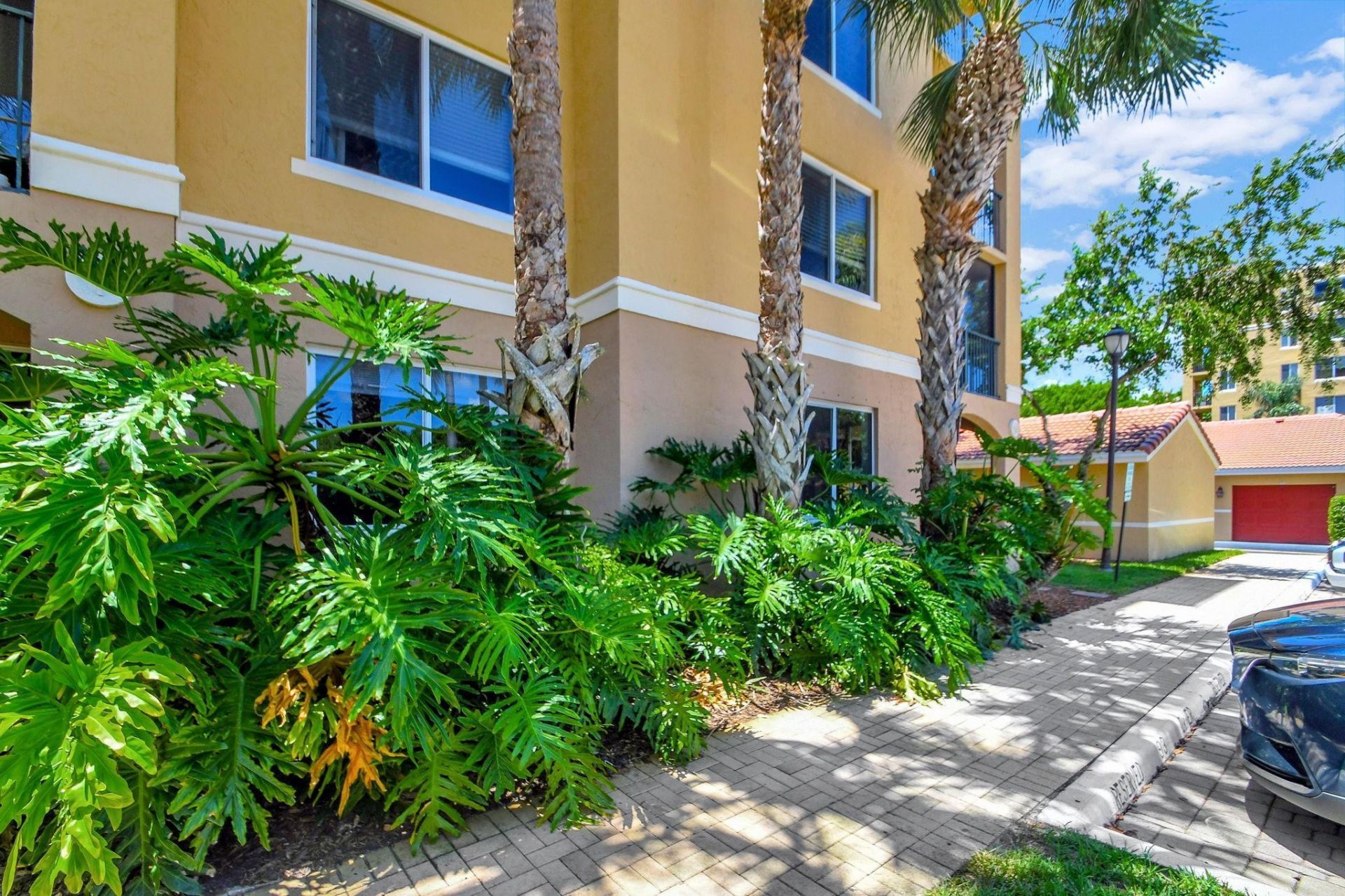 1200 Scotia Drive, Unit 107, Hypoluxo, FL 33462 Photo