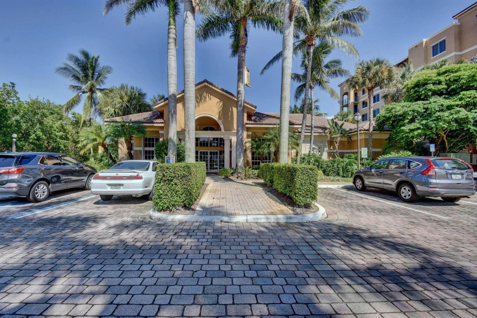 1200 Scotia Drive, Unit 107, Hypoluxo, FL 33462 Photo