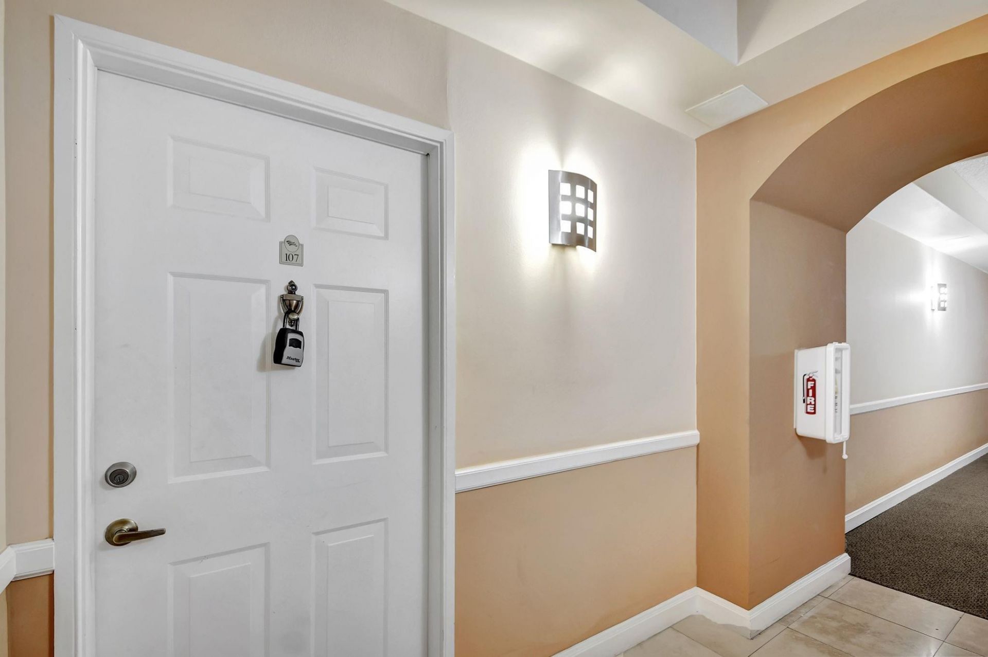 1200 Scotia Drive, Unit 107, Hypoluxo, FL 33462 Photo