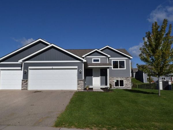 902 Poplar Lane, Watertown, MN 55388