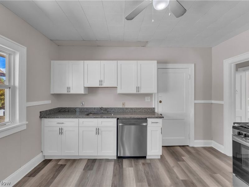 4929 E 109th Street, Unit 2/UP, Garfield Heights, OH 44125 Photo 10