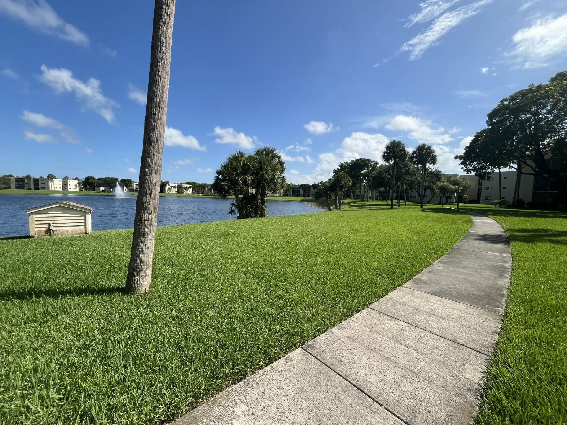 5190 Las Verdes Circle, Unit 314, Delray Beach, FL 33484 Photo