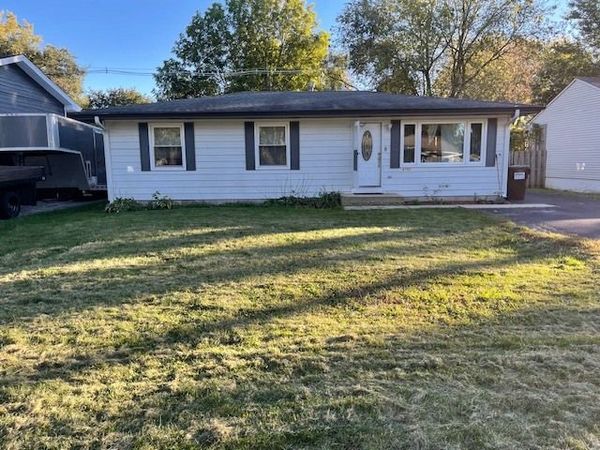4709 Prairie Avenue , McHenry, IL 60050