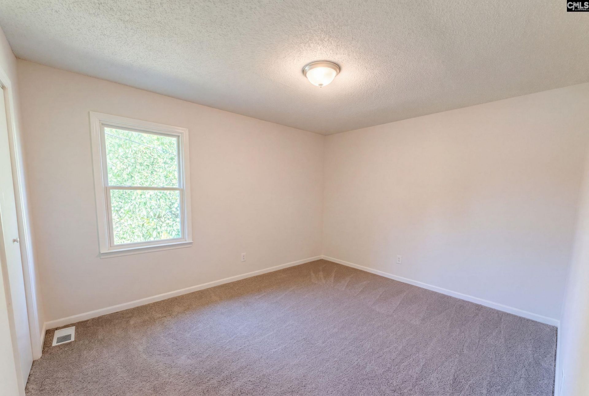 219 Honeysuckle Lane  Photo 11