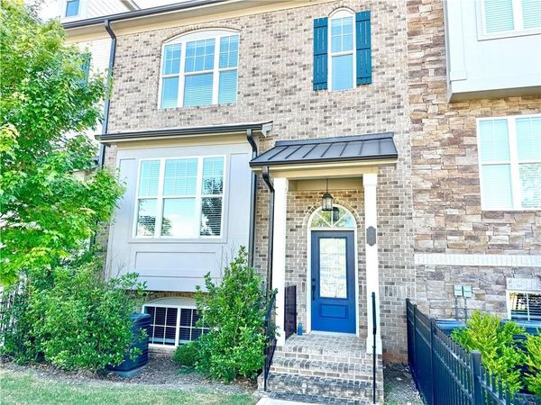 160 Wren Drive , Roswell, GA 30076