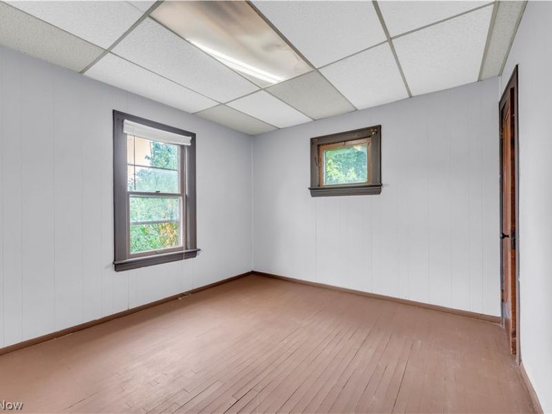 14614 Glendale Avenue, Unit 2/UP, Cleveland, OH 44128 Photo 13