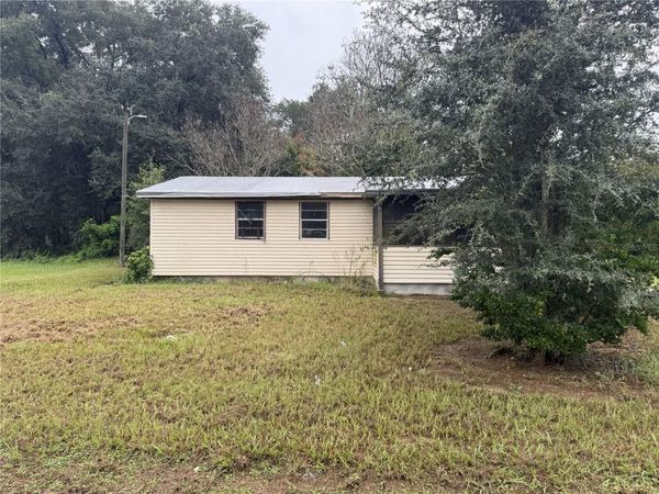 817 SE PINE AVE , FORT MEADE, FL 33841