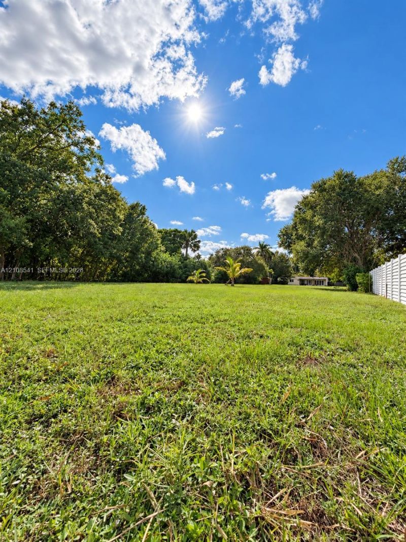 416 Bayberry Dr , Plantation, FL 33317 Photo