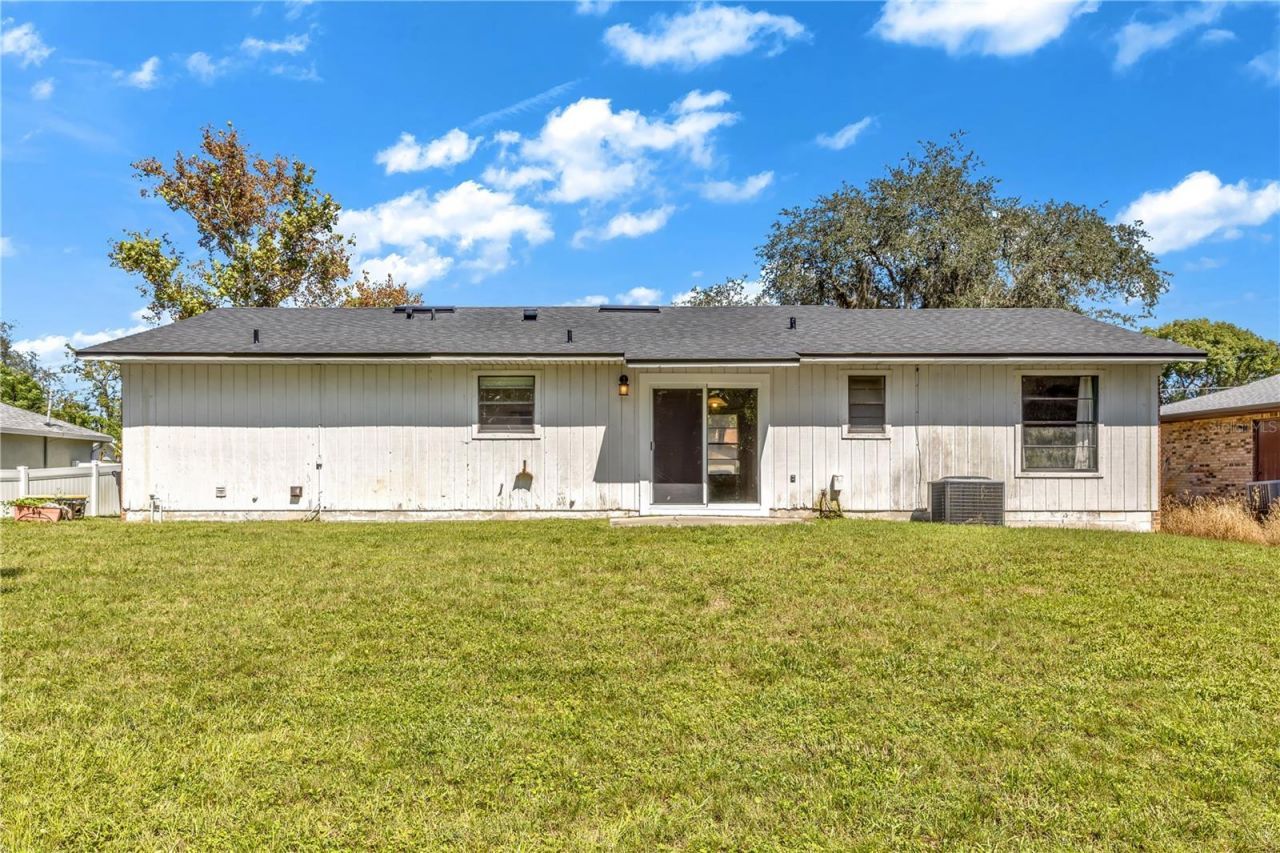 209 Delespine Drive , Debary, FL 32713 Photo