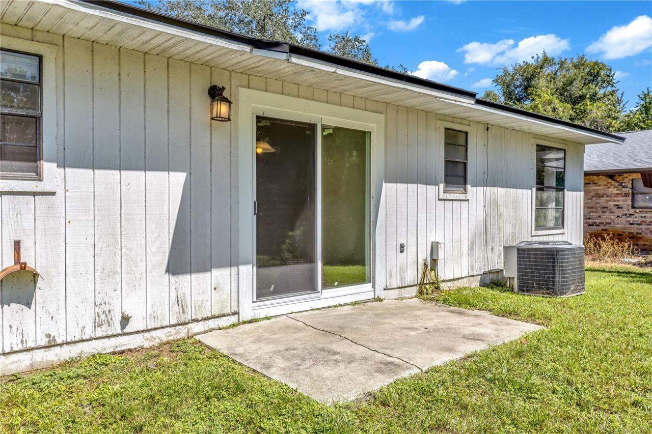 209 Delespine Drive , Debary, FL 32713 Photo