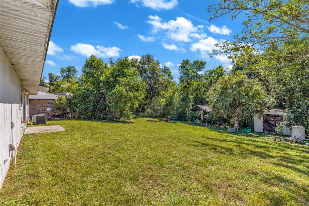 209 Delespine Drive , Debary, FL 32713 Photo