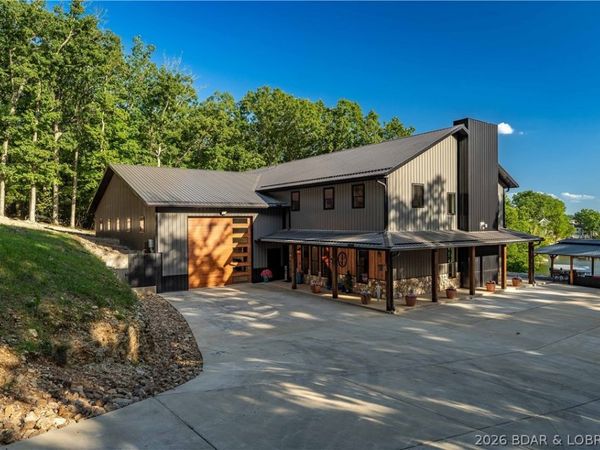 520 Blue Water Bay Drive , Sunrise Beach, MO 65079