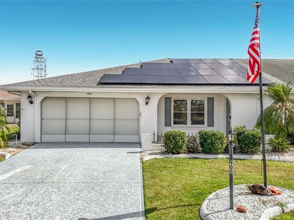 905 BLUEWATER DRIVE, SUN CITY CENTER, FL 33573