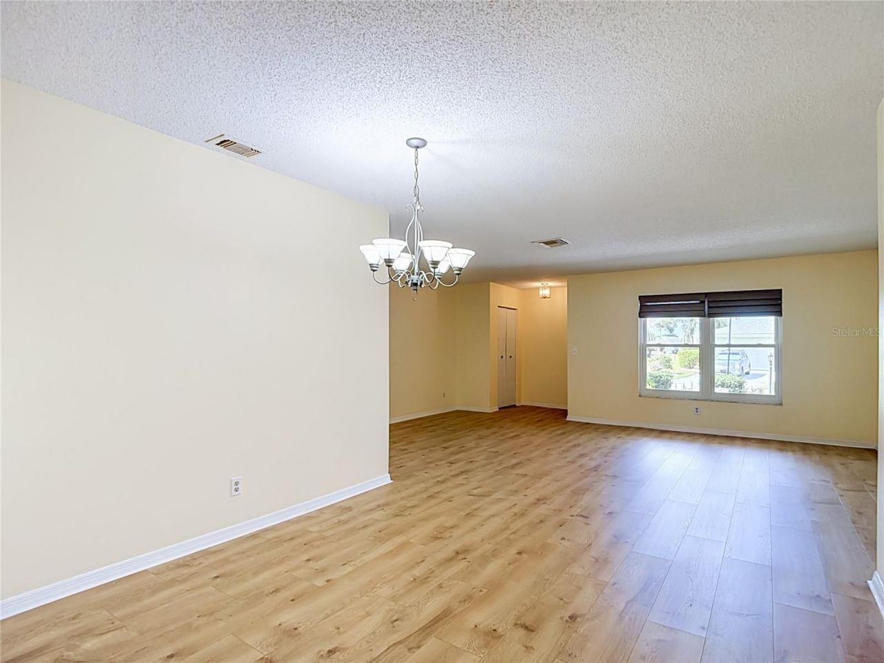 905 Bluewater Drive, Sun City Center, FL 33573 Photo