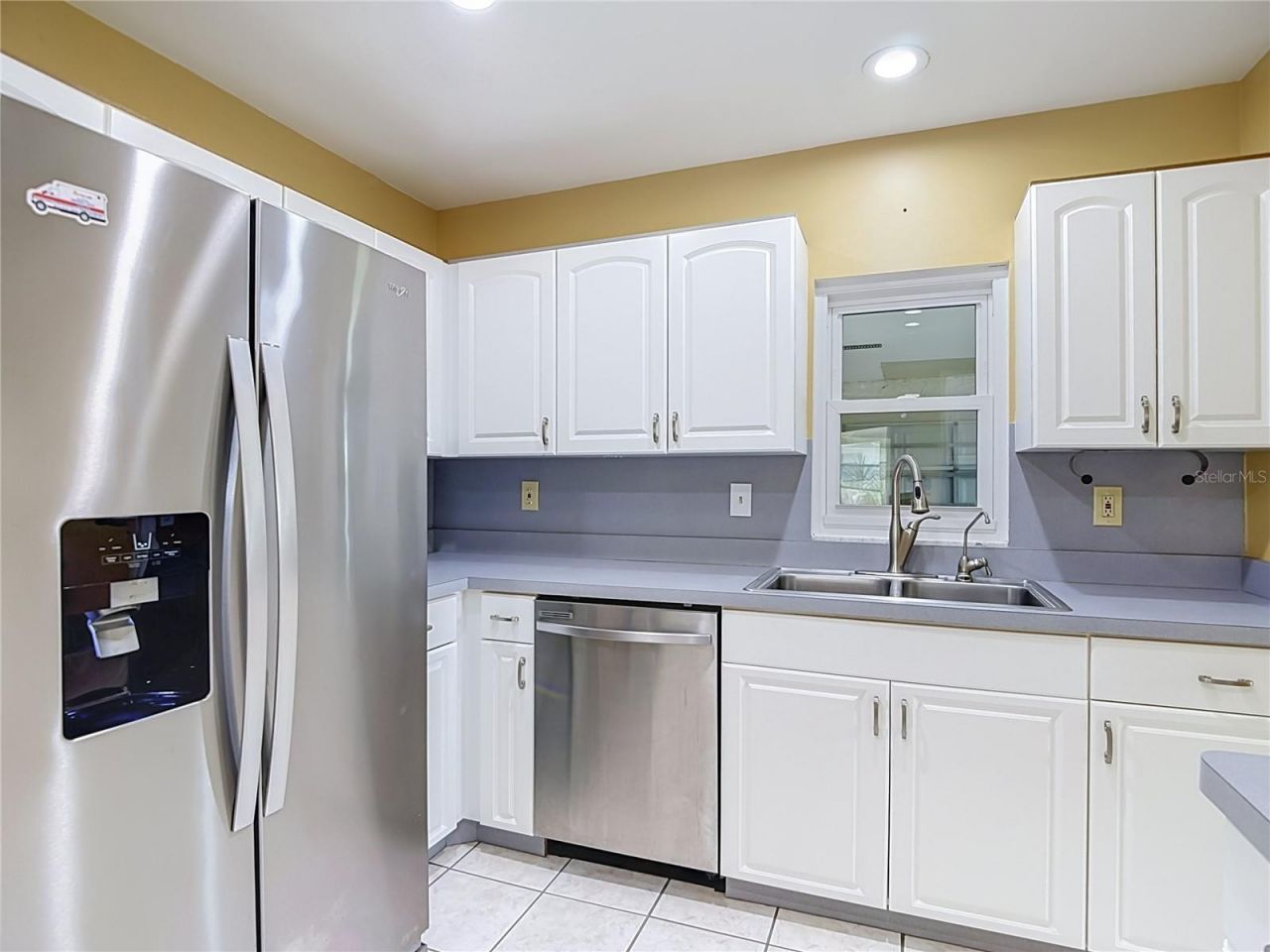 905 Bluewater Drive, Sun City Center, FL 33573 Photo