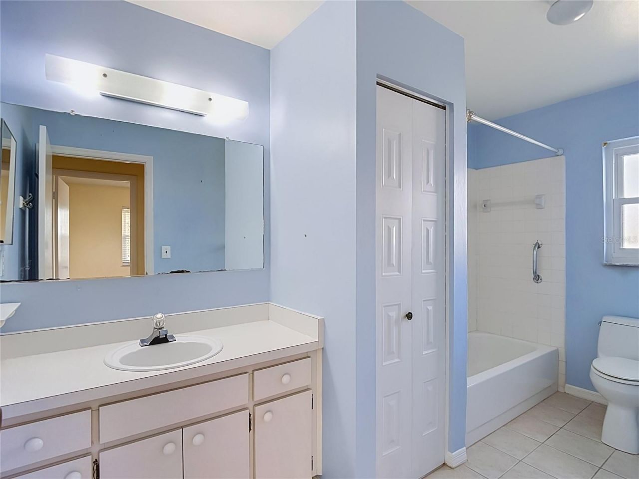 905 Bluewater Drive, Sun City Center, FL 33573 Photo