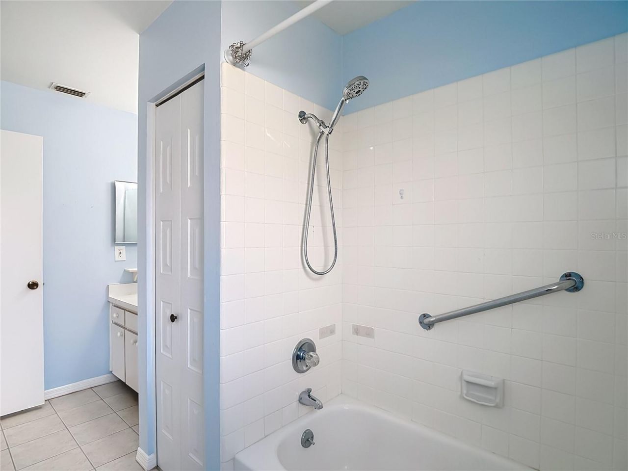 905 Bluewater Drive, Sun City Center, FL 33573 Photo