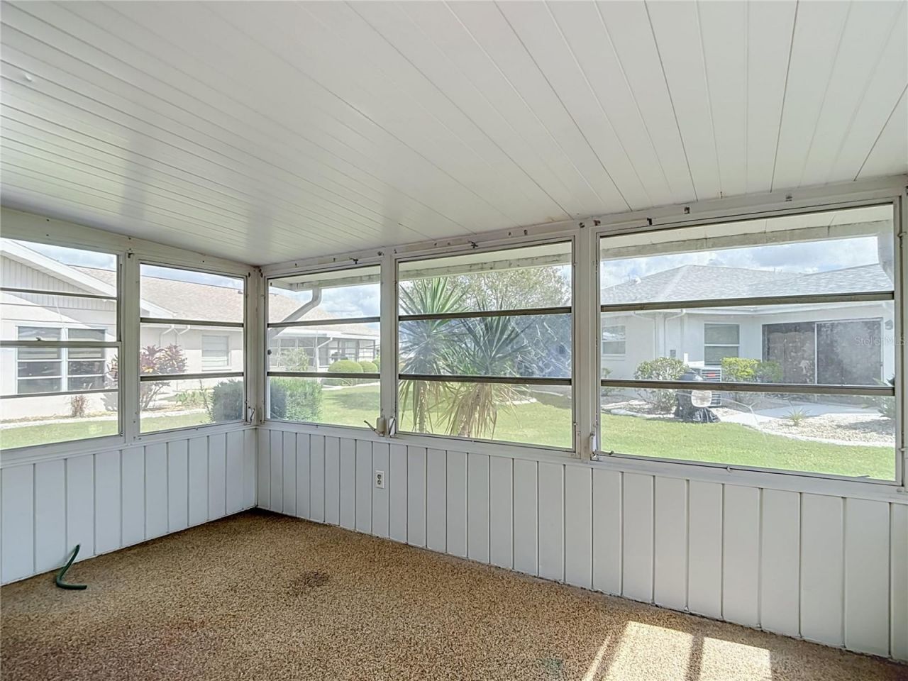 905 Bluewater Drive, Sun City Center, FL 33573 Photo