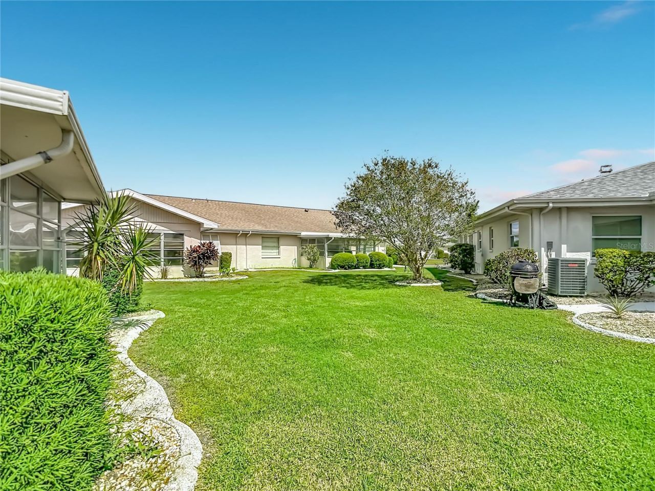 905 Bluewater Drive, Sun City Center, FL 33573 Photo