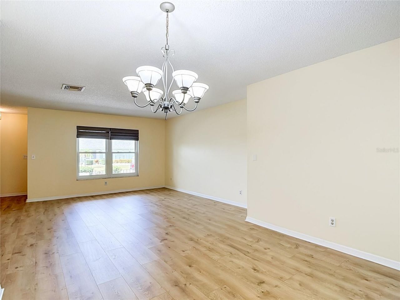 905 Bluewater Drive, Sun City Center, FL 33573 Photo
