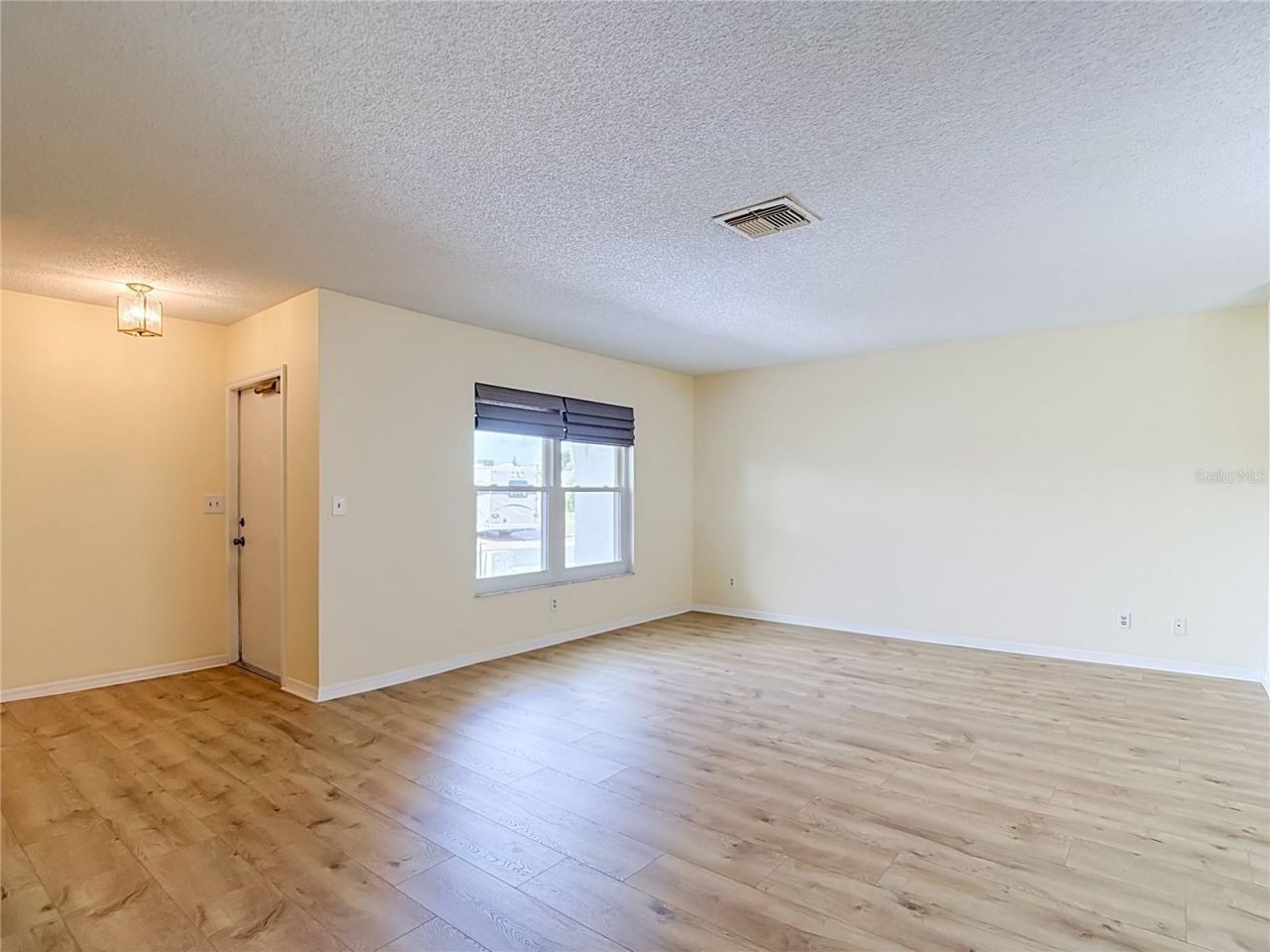 905 Bluewater Drive, Sun City Center, FL 33573 Photo