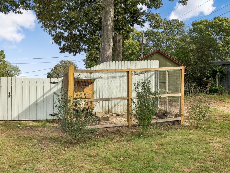 Property Image 38