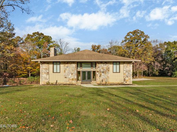 10105 Loma Drive , Knoxville, TN 37922