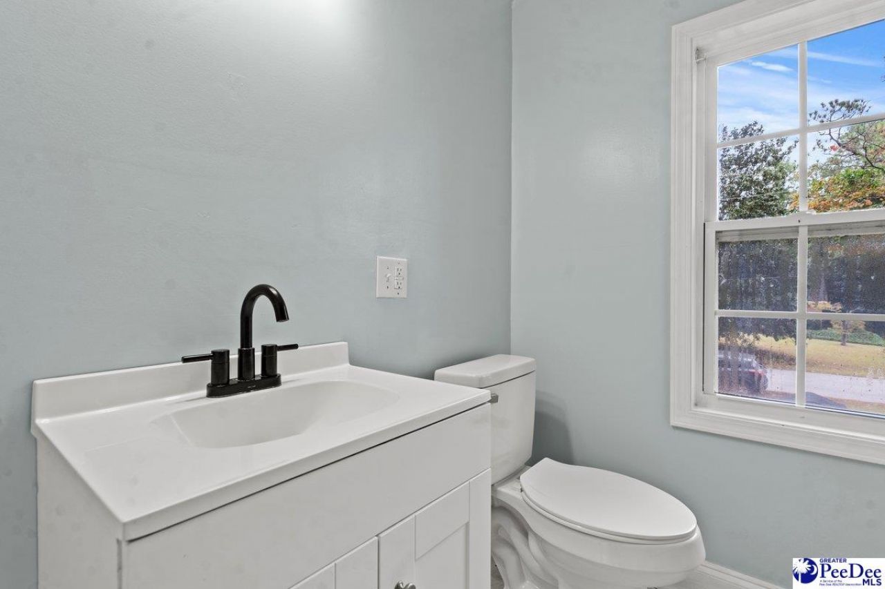 617 N Lansdowne Dr Photo 20
