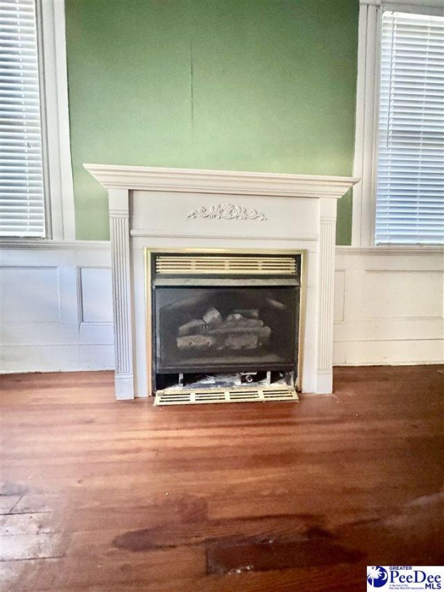 110 Woods Street Photo 10