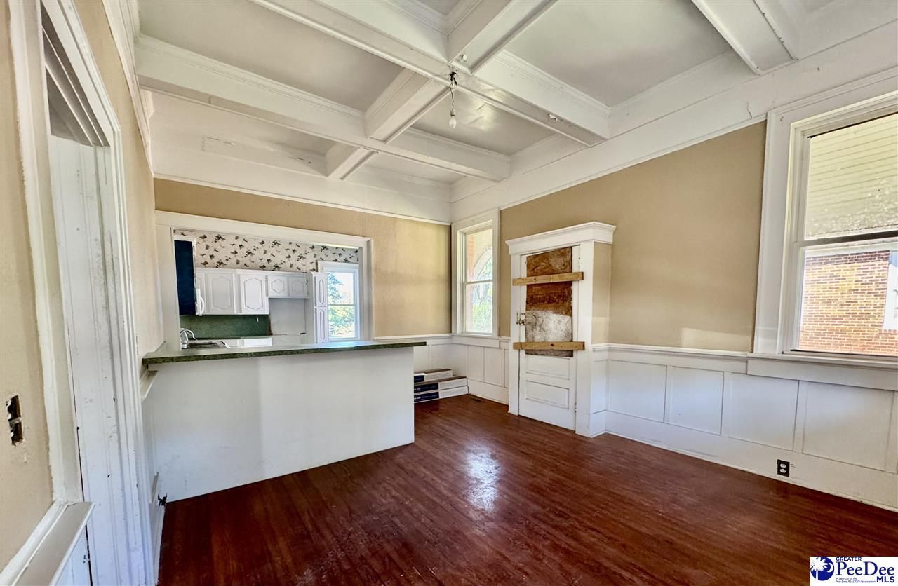 110 Woods Street Photo 15