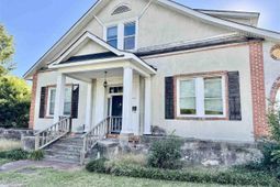 110 Woods Street photo 4