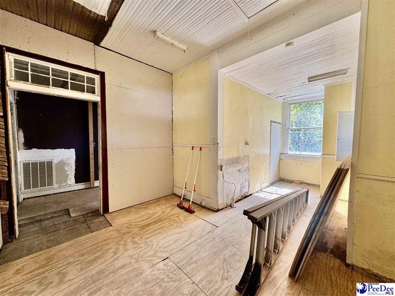 110 Woods Street Photo 20