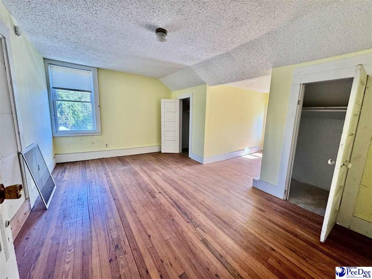 110 Woods Street Photo 27
