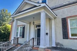 110 Woods Street photo 4