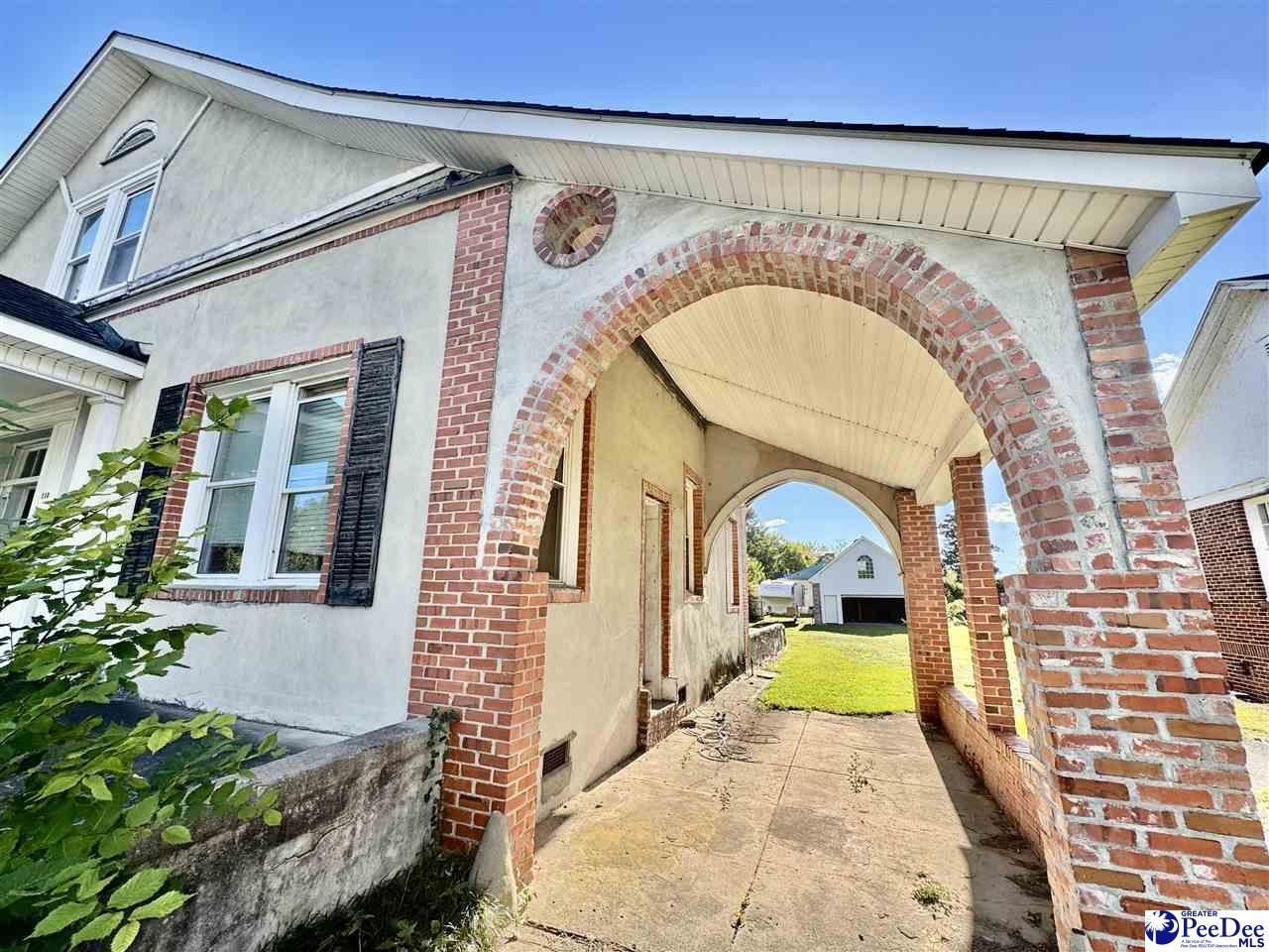 110 Woods Street Photo 4