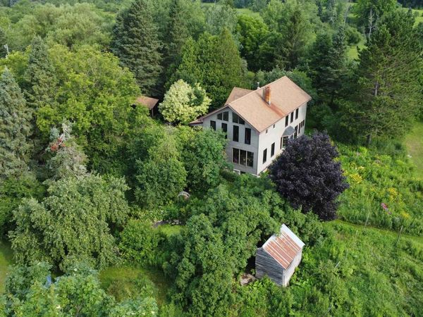 5720 N Jarvinen Road, Rock River Twp, MI 49825