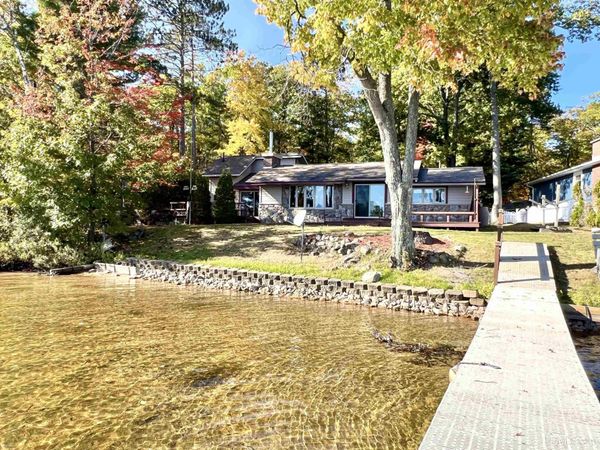 106 N Froney Drive, Forsyth Twp, MI 49841