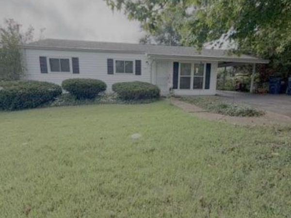 600 Hill Drive , Eureka, MO 63025