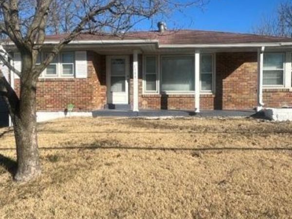 6144 Evergreen Boulevard , Berkeley, MO 63134
